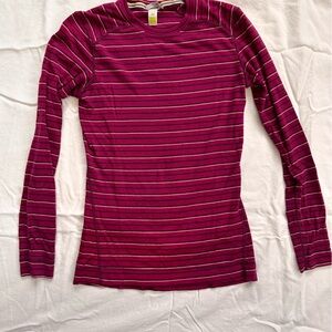 Size Medium, 100% Merino, Smartwool base-layer top